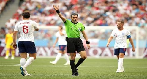 الغندور حكمًا لمباراة دجلة والأهلي.. وجريشة للإسماعيلي مع الاتحاد